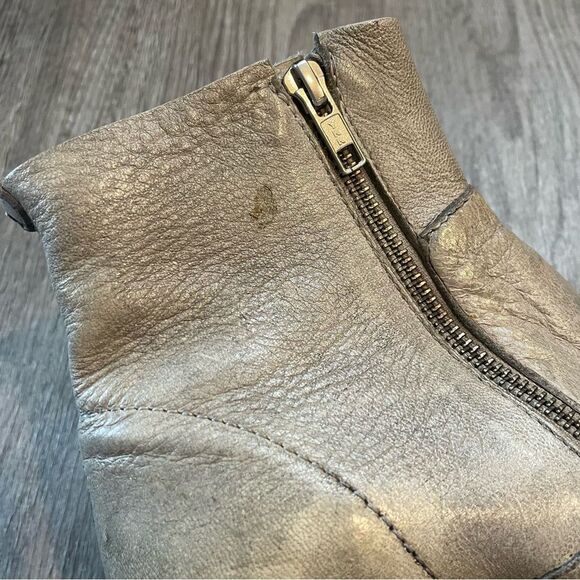 SILVANO SASSETTI Gray Leather Zipper Ankle Boots - Picture 10 of 13